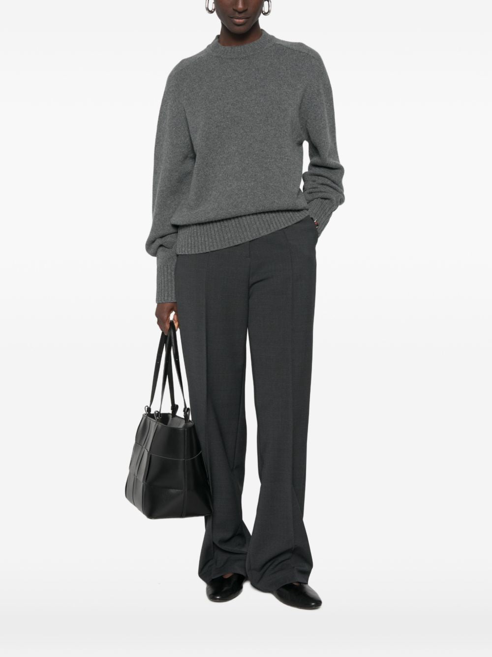 CASHMERE CREWNECK SWEATER