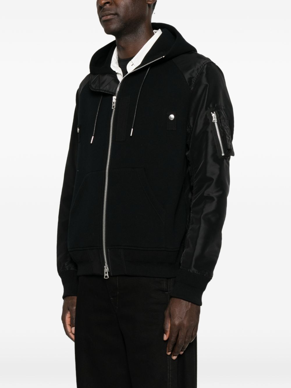 ZIPPED SWEATSHIRT