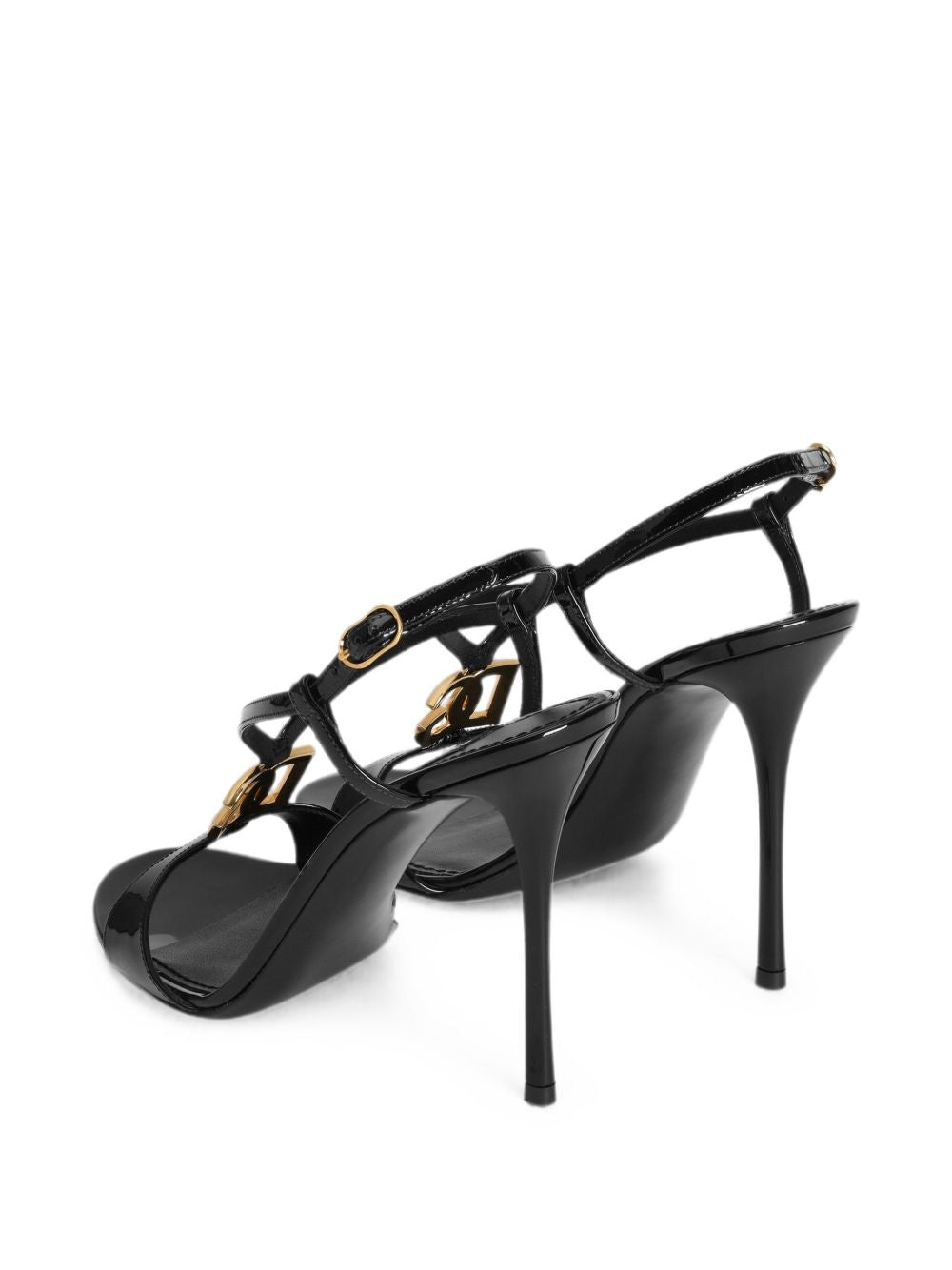 PATENT LEATER SANDALS