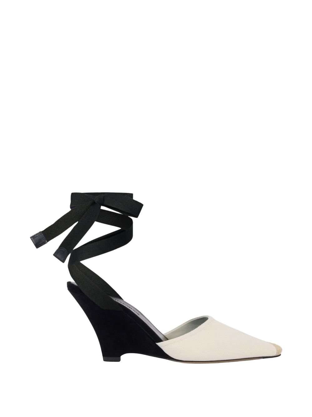 LES ESPADRILLES PUMPS
