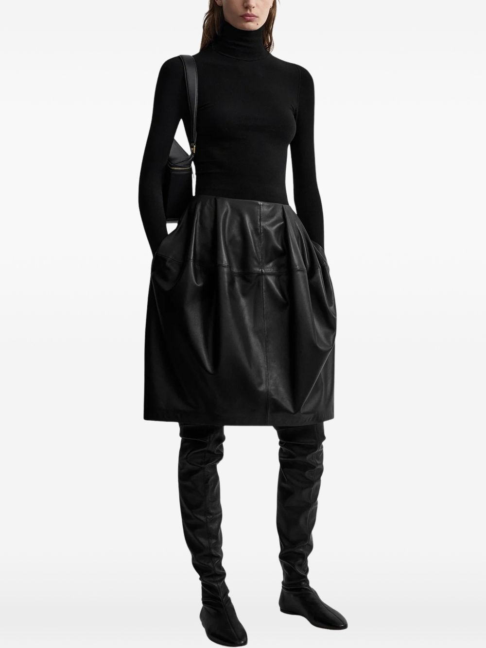 TURTLE-NECK SWEATER