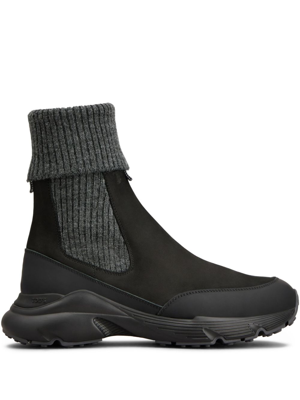 LEATHER KNITTED CHELSEA BOOTS
