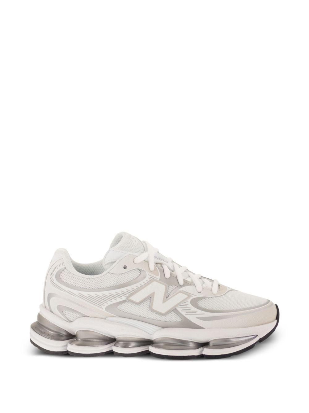 2000 SNEAKERS
